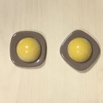 RETRO BROWN YELLOW SQUARE CABOCHONS