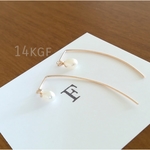 14Kgf 天然パールラインピアス　一粒ピアス/淡水パールピアス