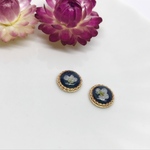 アリッサムのミニピアス/イヤリング