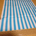 縦じま柄（水色）ツイル生地