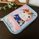 通帳・お薬手帳ケース(花冠の猫)