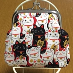 招きねこ柄がま口財布