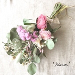 ラナンキュラスのピンクスワッグ