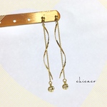 ジルコニアツイストピアス／イヤリング