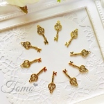【10個入り】鍵  Key  ゴールド  チャーム♡ #30601