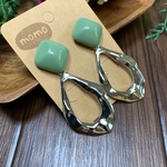 ダスティグリーン×シルバーの大ぶりピアス・イヤリング♡