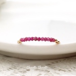 ［14kgf］極小ルビーのワイヤーリング 天然石 ビジュー