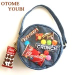 みんなの憧れ！輸入菓子を詰め込んだポーチ●Ｂ
