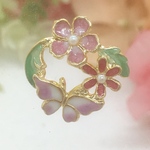[母の日限定] 花と蝶のピンブローチ/ゴールド