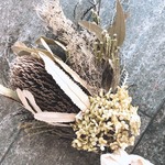 ドライフラワースワッグ　バンクシア　アジサイ