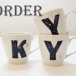 [koko23様専用]星空のイニシャル マグカップ （お名前入り）