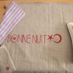 【のん様オーダー品】BONNE NUIT刺繍のカフェマット