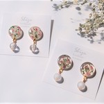 送料無料＊ドライフラワーとクリアビーズピアス/イヤリング　エリカ