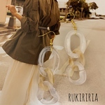 RUKIRIRIA #280 大人気 クリア×ベージュ チェーンピアス  大ぶりピアス 大ぶりイヤリング 