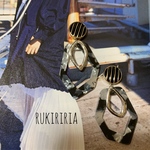 RUKIRIRIA #281 大理石風ピアス メタルピアス  大ぶりピアス 大ぶりイヤリング 