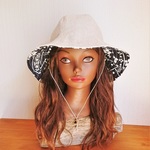 Hat : asian flower 