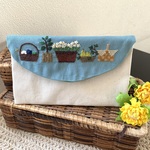 刺繍ペンケース　『かご』　水色