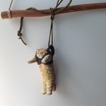 抱っこ猫ー茶トラ