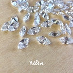 方穴有り☆50個入り☆マーキス☆4x8mm☆A級キュービックジルコニア♪再販