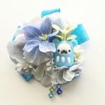 紫陽花だるだるブローチ 小 水色