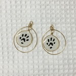 フェレット  足跡 レジン ワイヤー ピアス
