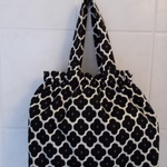 ゴム巾着バッグＭサイズ　　20×30　   モロッカン柄