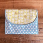 じゃばら開きのマルチケース＊タブレットケース＊母子手帳ケースなどに（キイロバード）