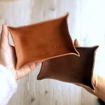 母の日と父の日に！ペアセット！お名前入れます。レザートレイ 革の小物入れ レザートレー 名入れ 