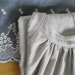 リネン１００％エプロンワンピースとコットンペチパンツのセット♪