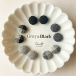【送料無料】くるみボタンピアス・イヤリング✴︎Gray&Black