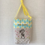 フロッキー・刺繍キッズポシェット (黄バラ×女の子とアイスクリーム)