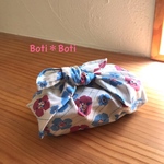 お弁当サイズのあずま袋＊ピンクと水色の花柄