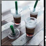 再販ミニチュア シンプルアイスコーヒー 取り外し可能な蓋、ストロー付き。