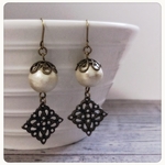 Square◆ Cotton Pearl  アンティーク調ピアス