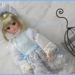 SALE  22cmドールサイズ　リカちゃんサイズ　空色のロマンティックドレス