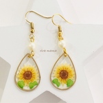 ひまわりの雫とパールのピアス/ノンホール樹脂ピアス/イヤリング