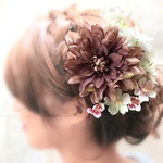 髪飾り 成人式 花飾り　袴　振袖　結婚式　浴衣　ヘアアレンジ
