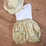 小花柄のかぼちゃパンツ