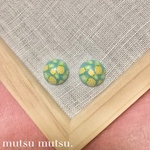 夏カラー一粒ピアス(ブルーパイナップル)