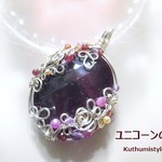 ガーネット・ファセットカットペンダント（ワイヤージュエリー☆ワイヤーアクセサリー☆ワイヤーラッピング天然石ネックレス）