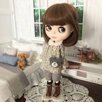 羊毛フェルトのがま口風くまちゃんポシェット(グレー)