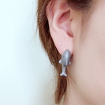 【再販×23】耳にパクリ♡ ジョーズのかぶりつきピアス