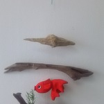 ちりめん細工   流木と金魚    吊るし飾り
