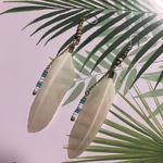 フェザーピアス（樹脂フック）