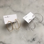 大ぶりサークルピアス