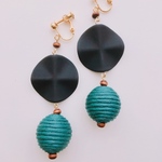 ☆送料無料☆大ぶりビーズのサマーイヤリングorピアス