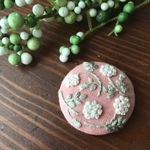 【ブローチorヘアゴムorパッチンピン】春色刺繍　いちごみるく
