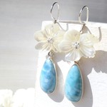 ◇m様お取り置き◇♡人気デザイン♡海辺に咲く花の耳飾りsilver925−青いハイクラス〜ハイクオリティ雫ラリマー&シェルの可愛いお花-
