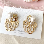 《スワロフスキー》ビジュー ピアス/イヤリング
