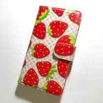 ストロベリー いちご 可愛い フルーツ柄 プリント ギンガムチェック ベージュ 5 スマホカバー スマホ ほぼ 全機種対応 カメラ穴あり 手帳型ケース